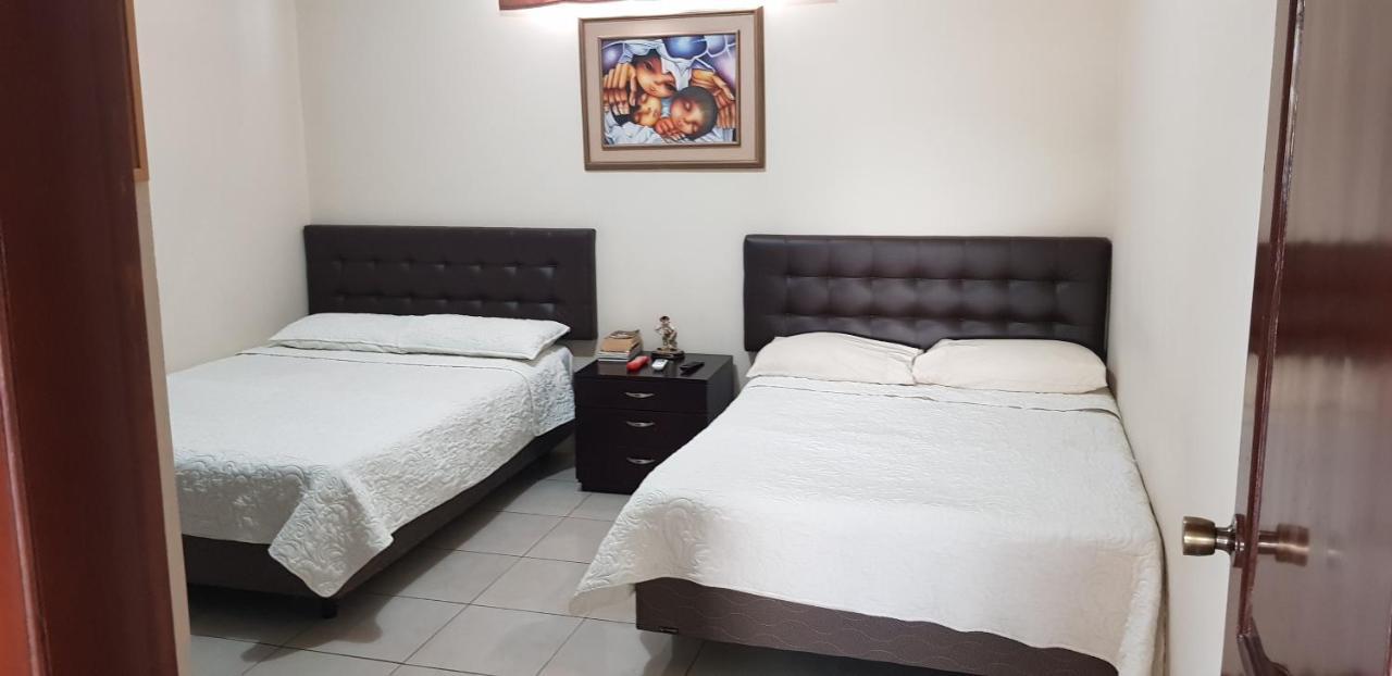 Ncg Suite Guayaquil Kültér fotó
