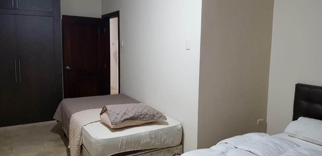 Ncg Suite Guayaquil Kültér fotó